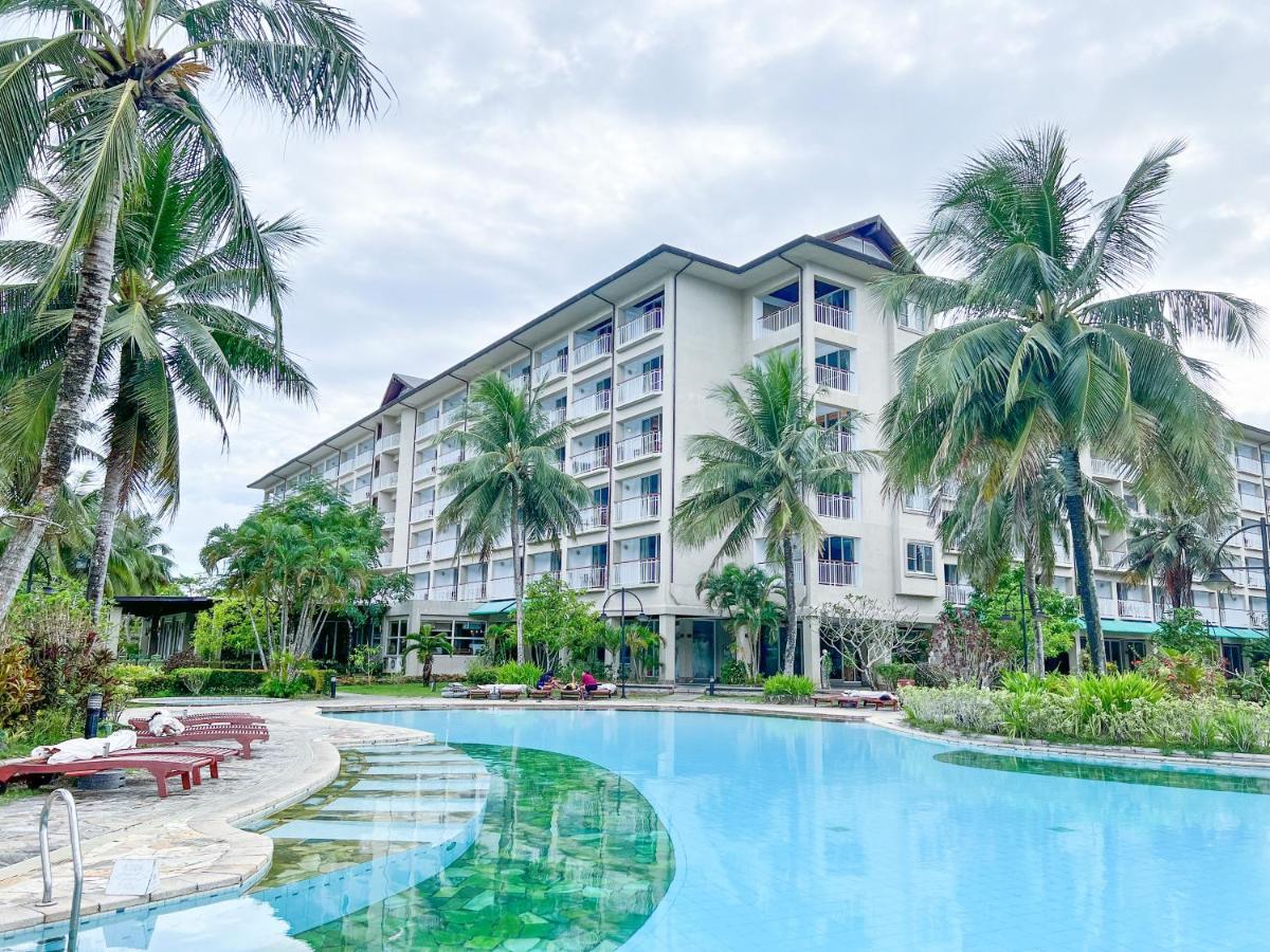 Palau Royal Resort Koror Eksteriør billede