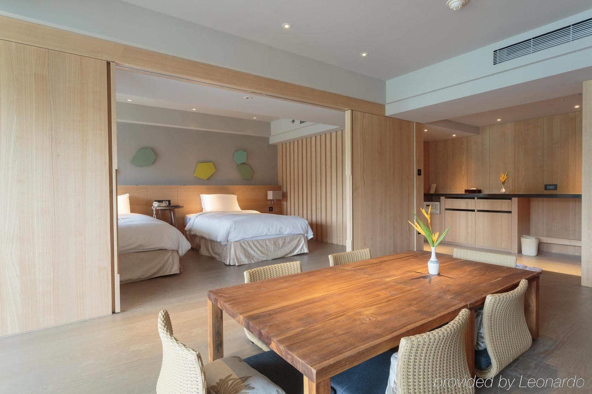 Palau Royal Resort Koror Eksteriør billede